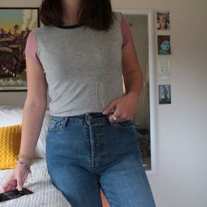 basic gray & colorblocking tee!